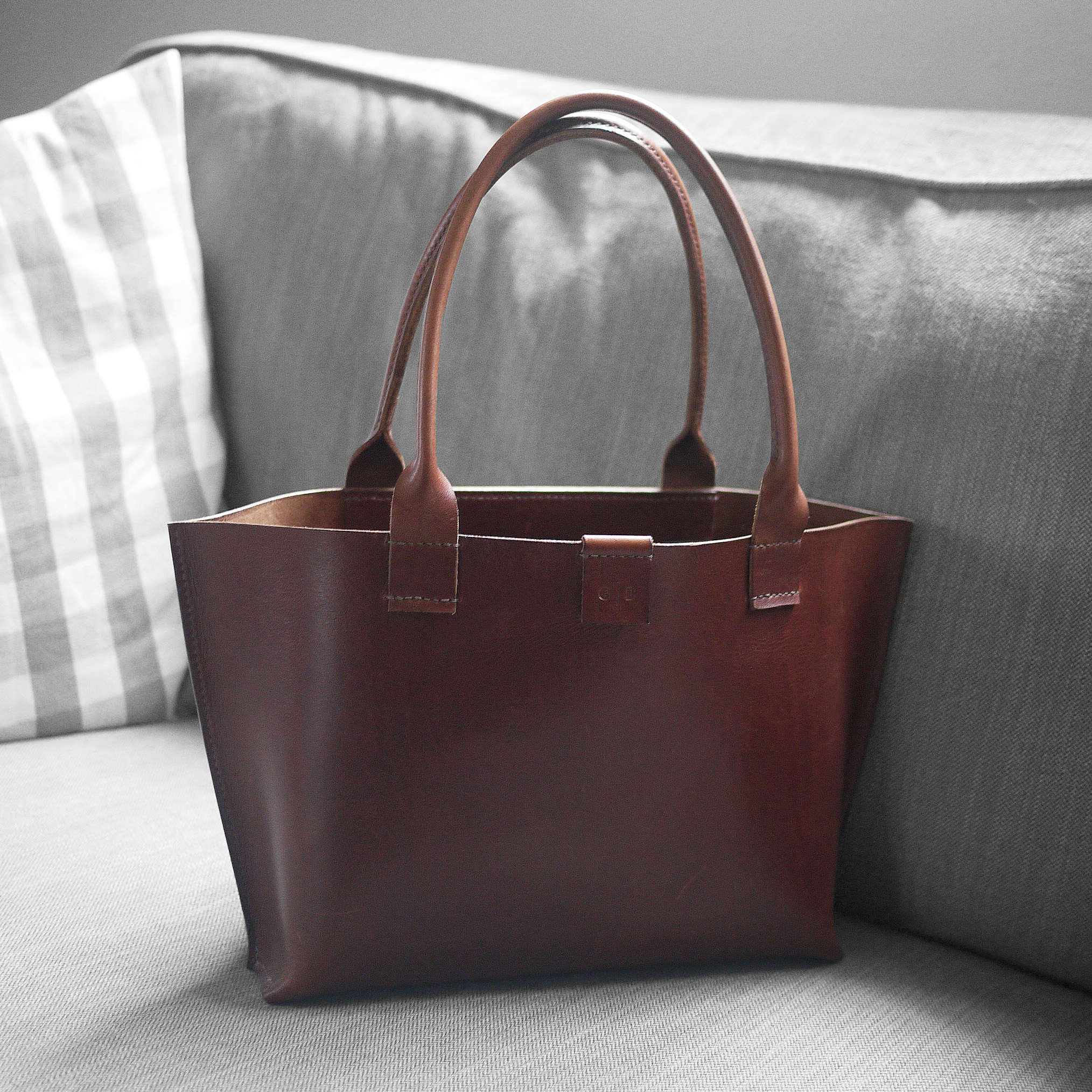 Kasia-brown-lifestyle-2 kasia leather tote bag
