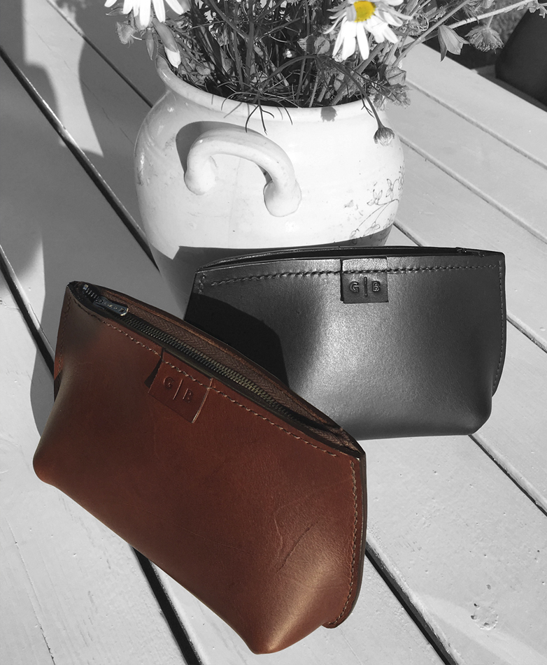 daisy-marketing-4 daisy leather small bag